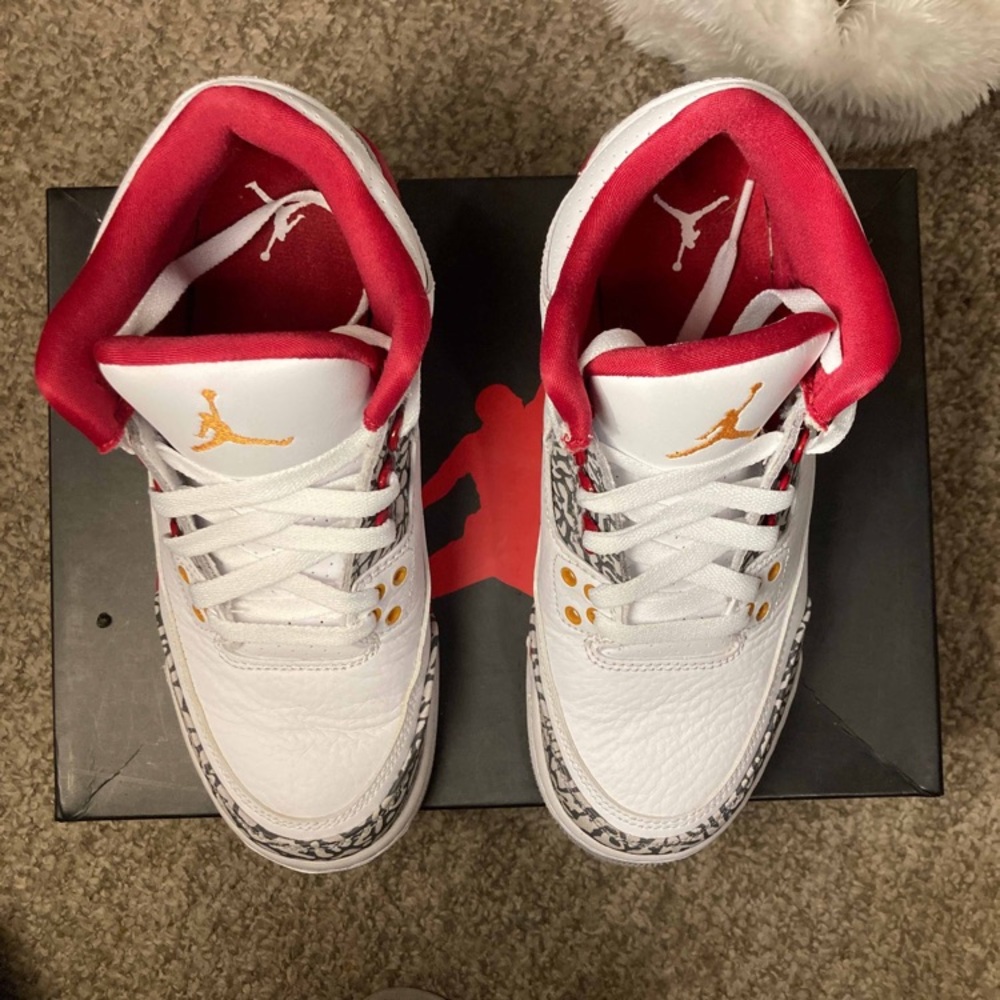Worn only a handful of times!!! Jordan 3 ‘Cardinal Red’ - Picture 3 of 8
